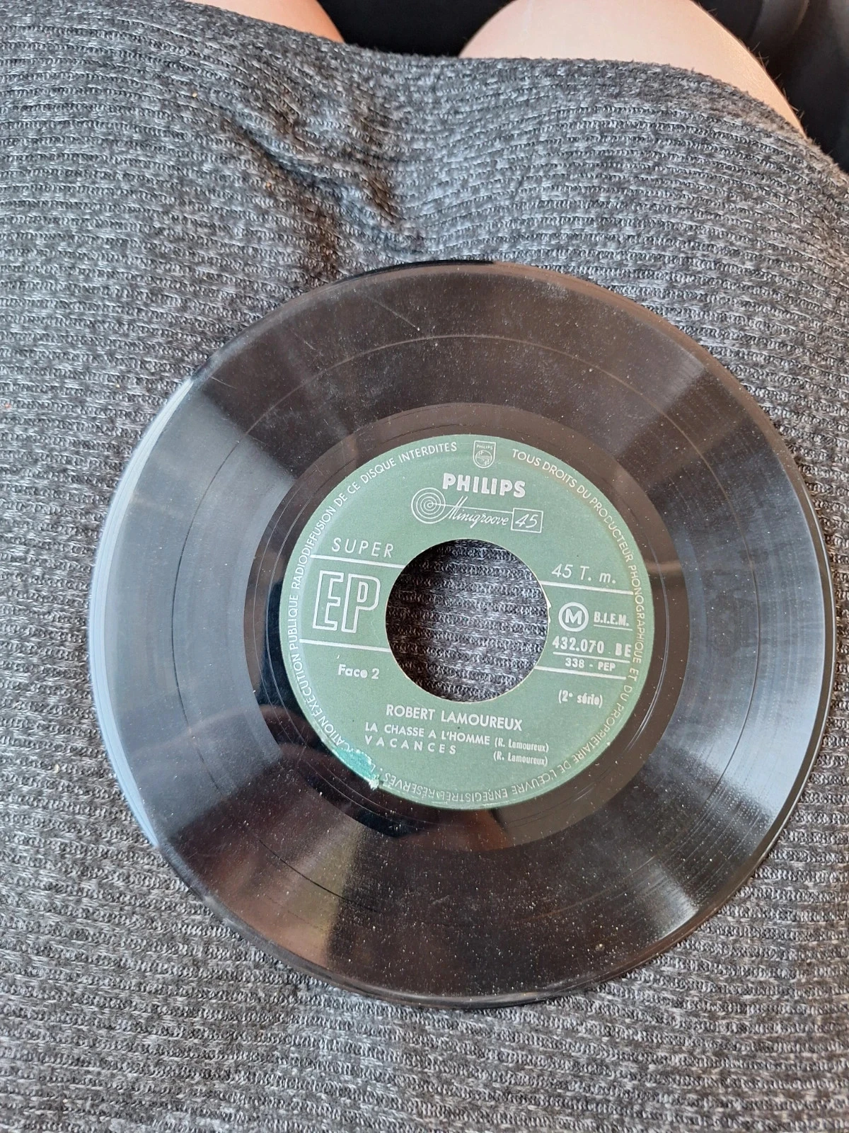 45T Vinyl EP Robert Lamoureux 2nd Series The Used Car Philips 1950s – photo 4